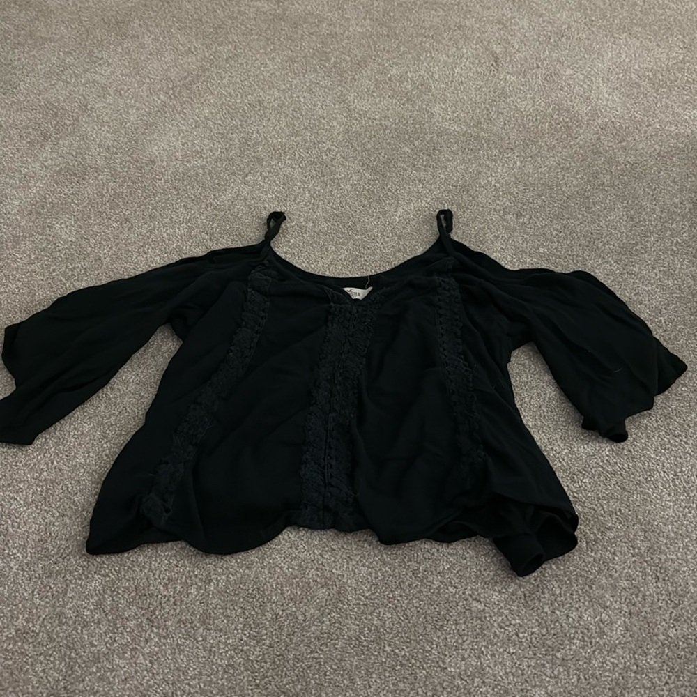 Hollister Boho Cold Shoulder Top
